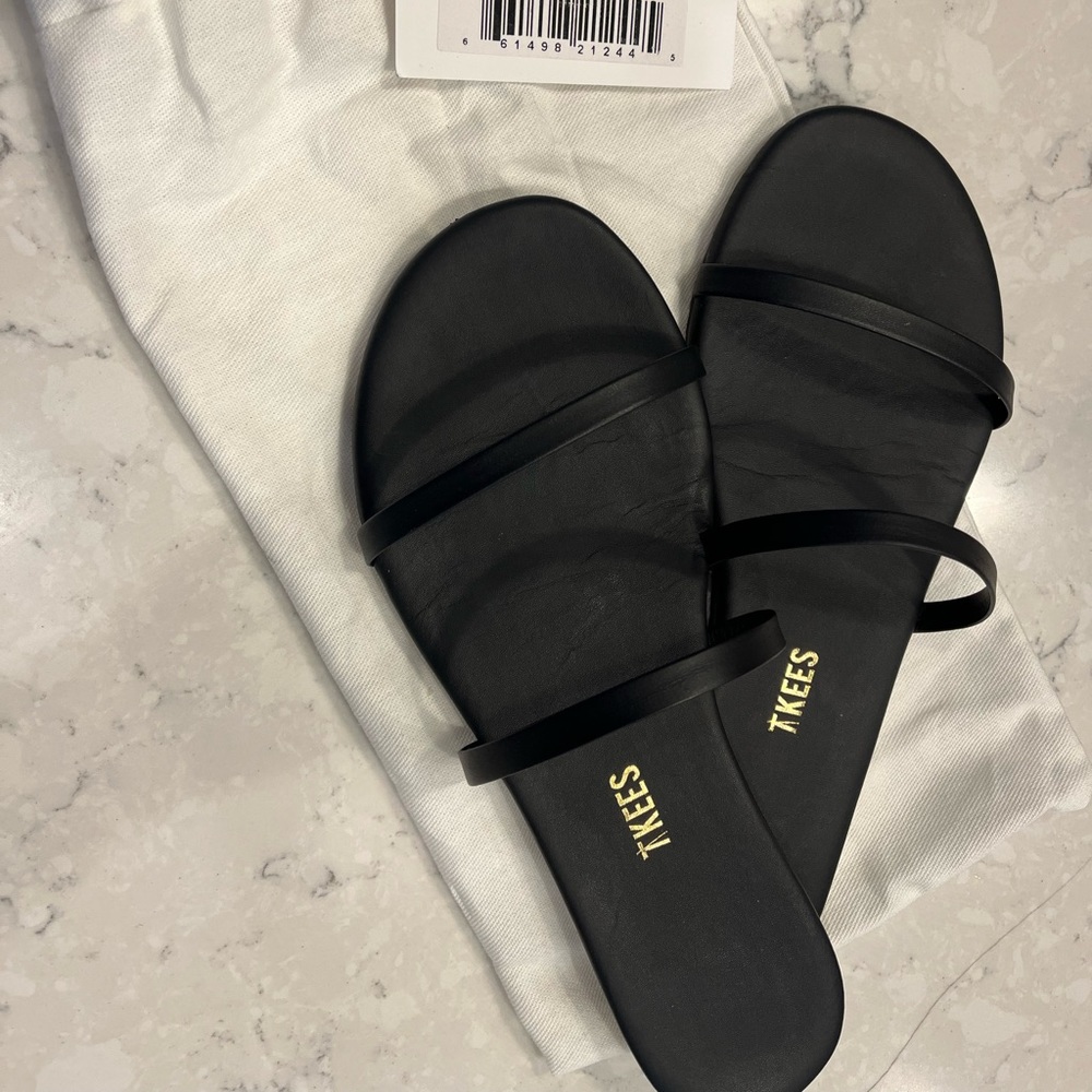 TKEE Gemma sandals. Size 7. Never worn